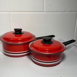 Vintage Retro Metal Sauce pans Red/White/Black stripe 4/6 c